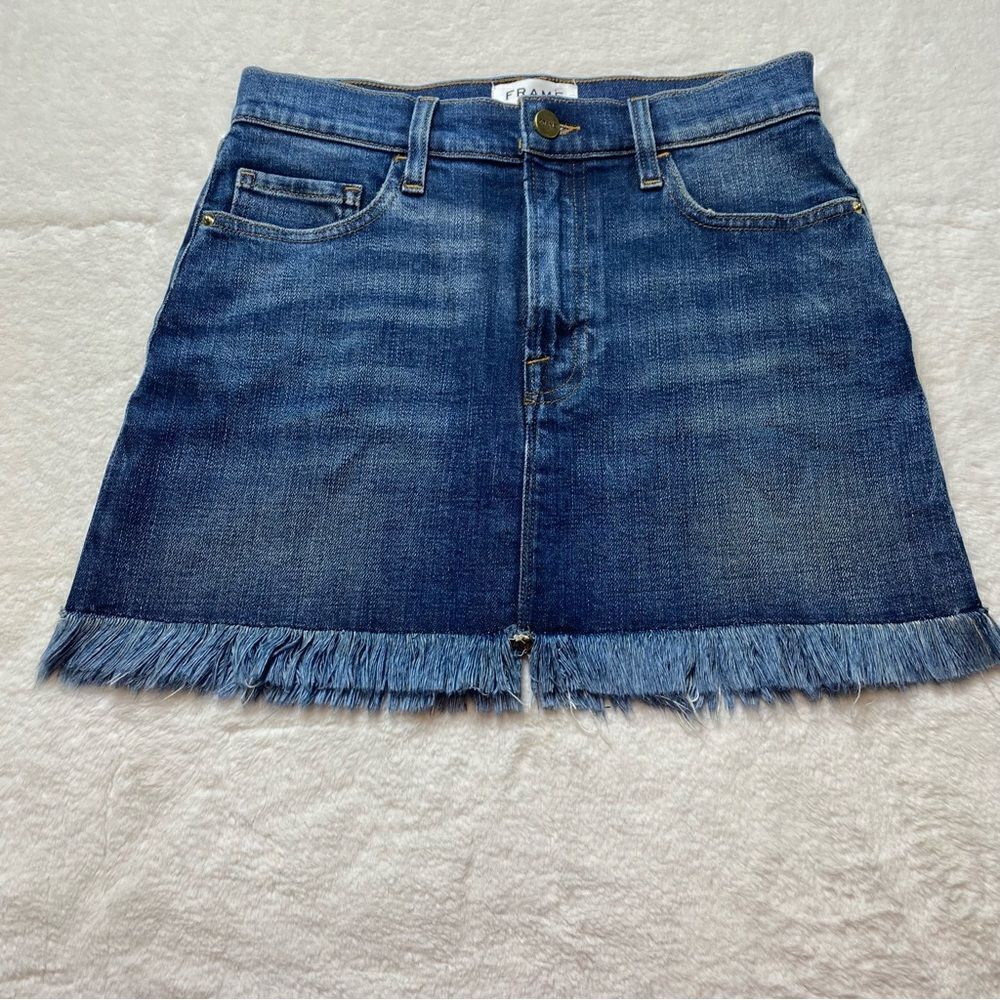 Frame Alden Frayed Hem Denim Mini Skirt Size 25